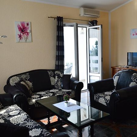 Apartment Sunny Bar Exterior photo